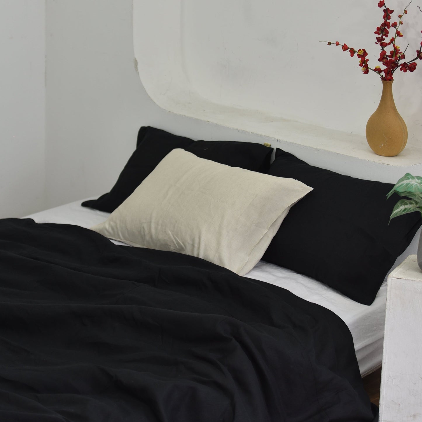 Ink Bamboo Linen Pillowcases 52