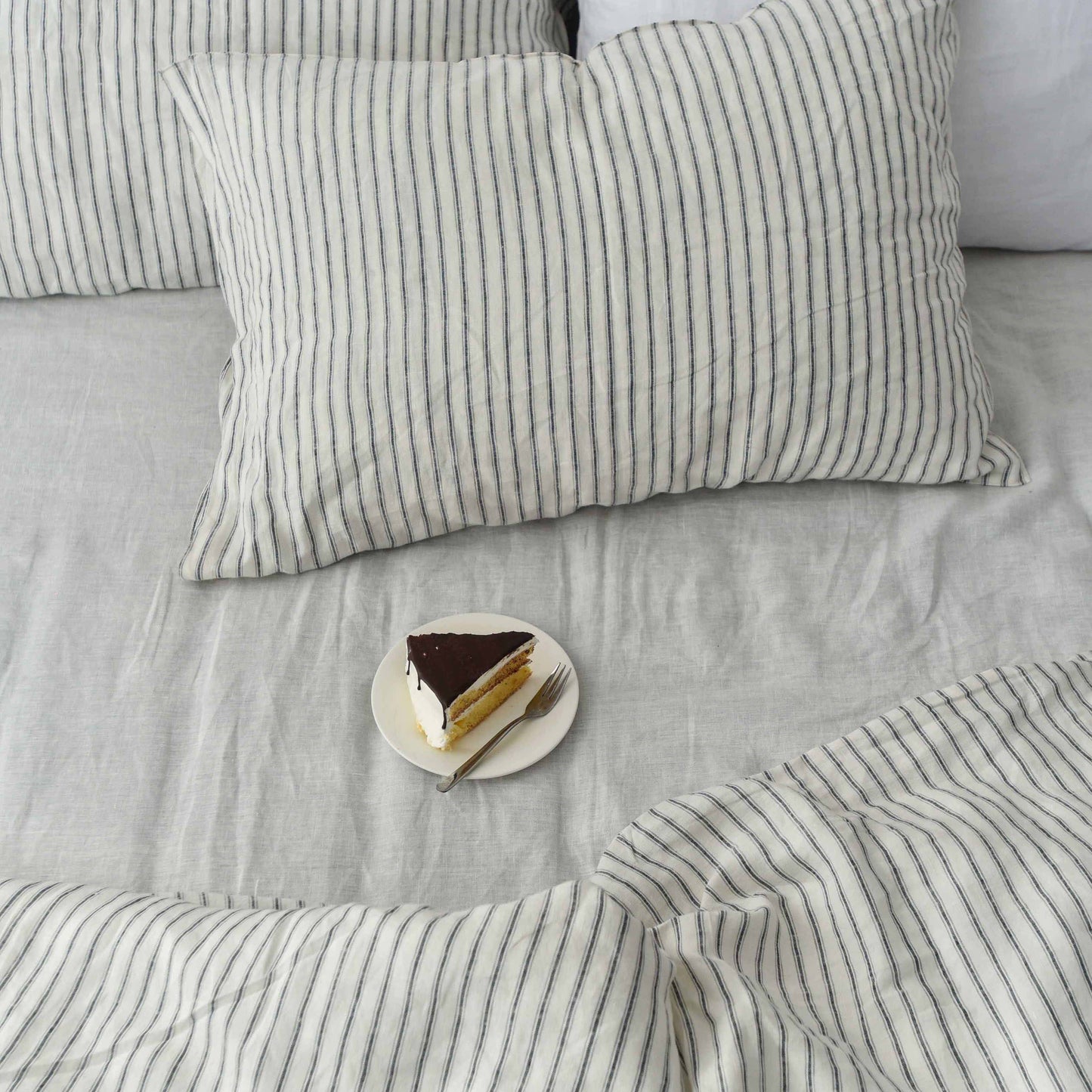 Ivory Striped French Linen Duvet Cover+2 Pillowcases Set - Yarn Dyeing 64