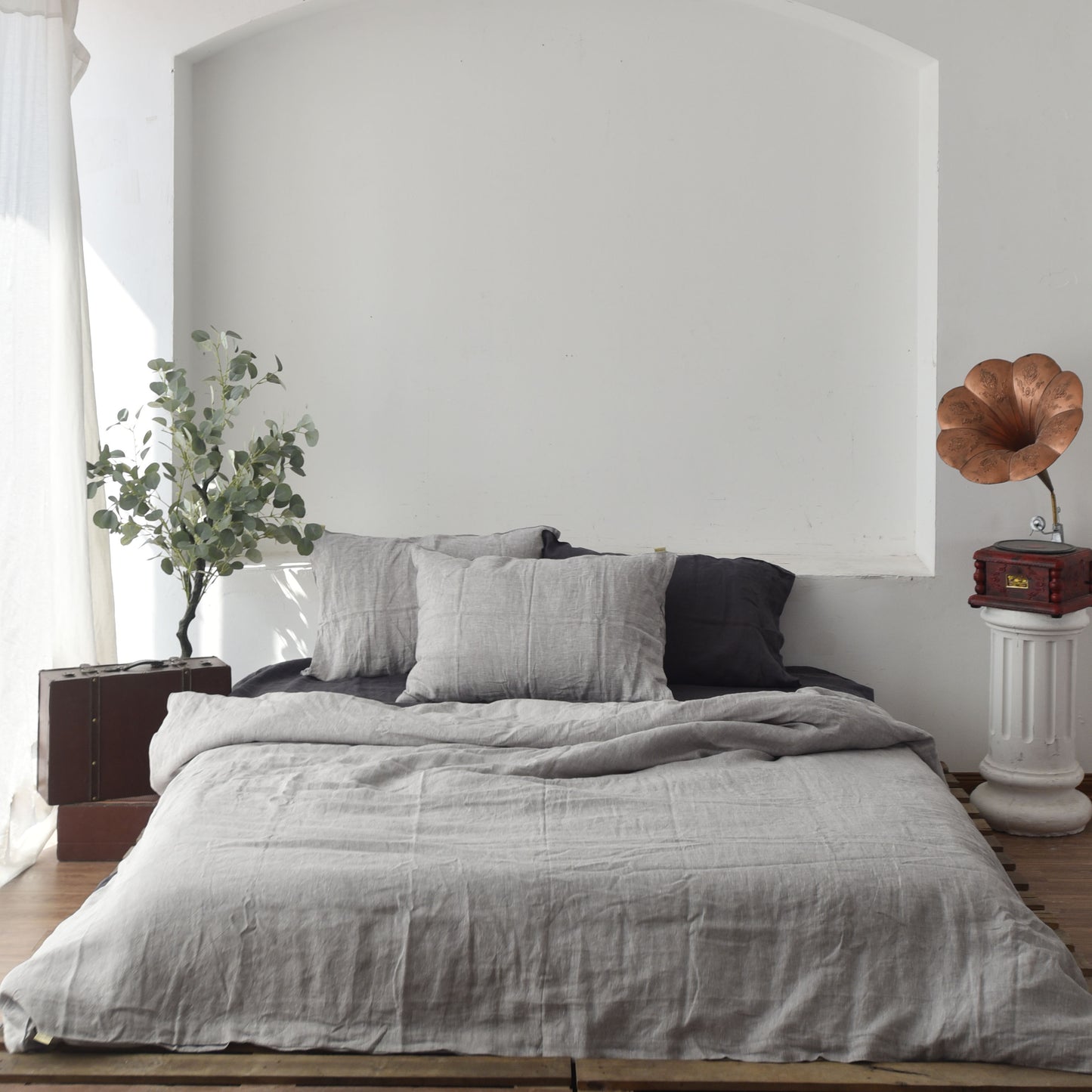 Light Gray French Linen Bedding Sets (4 pieces) - Yarn Dyeing