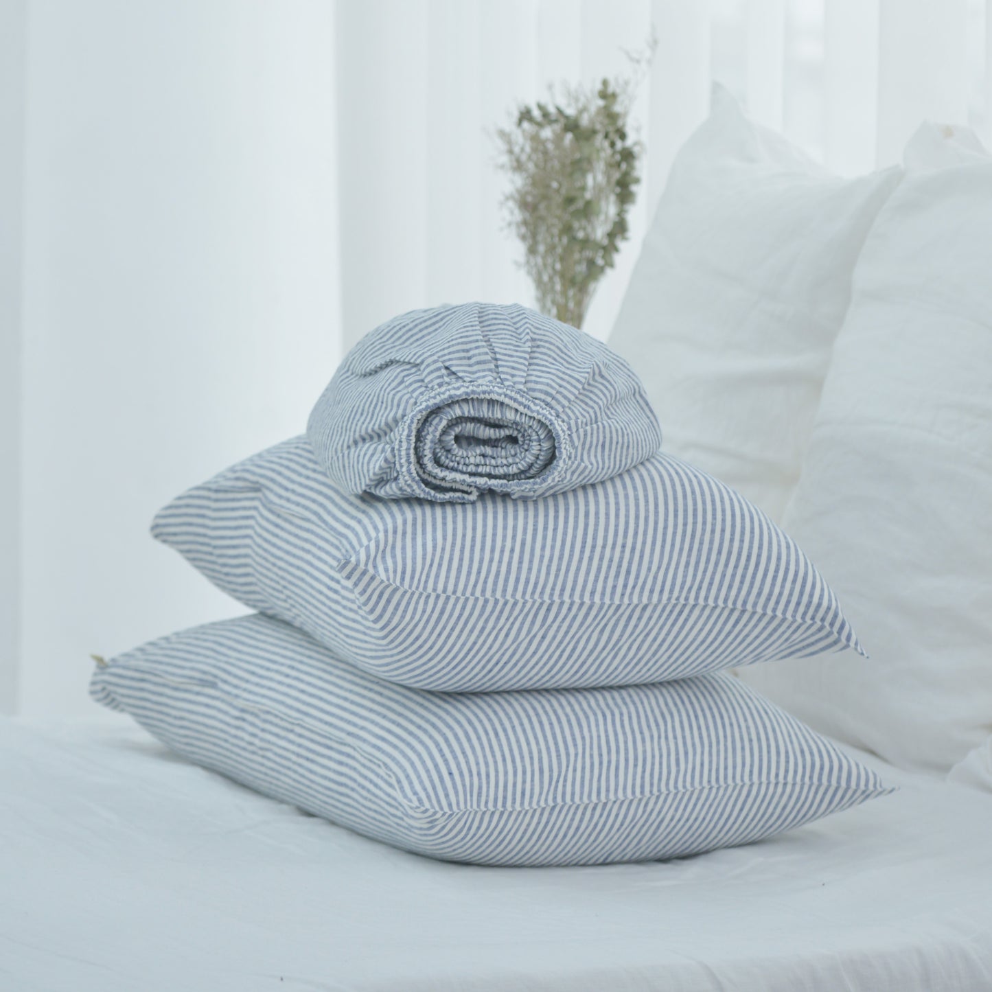 Navy Striped French Linen Fitted Sheet + 2 Pillowcases Set - Yarn Dyeing 50