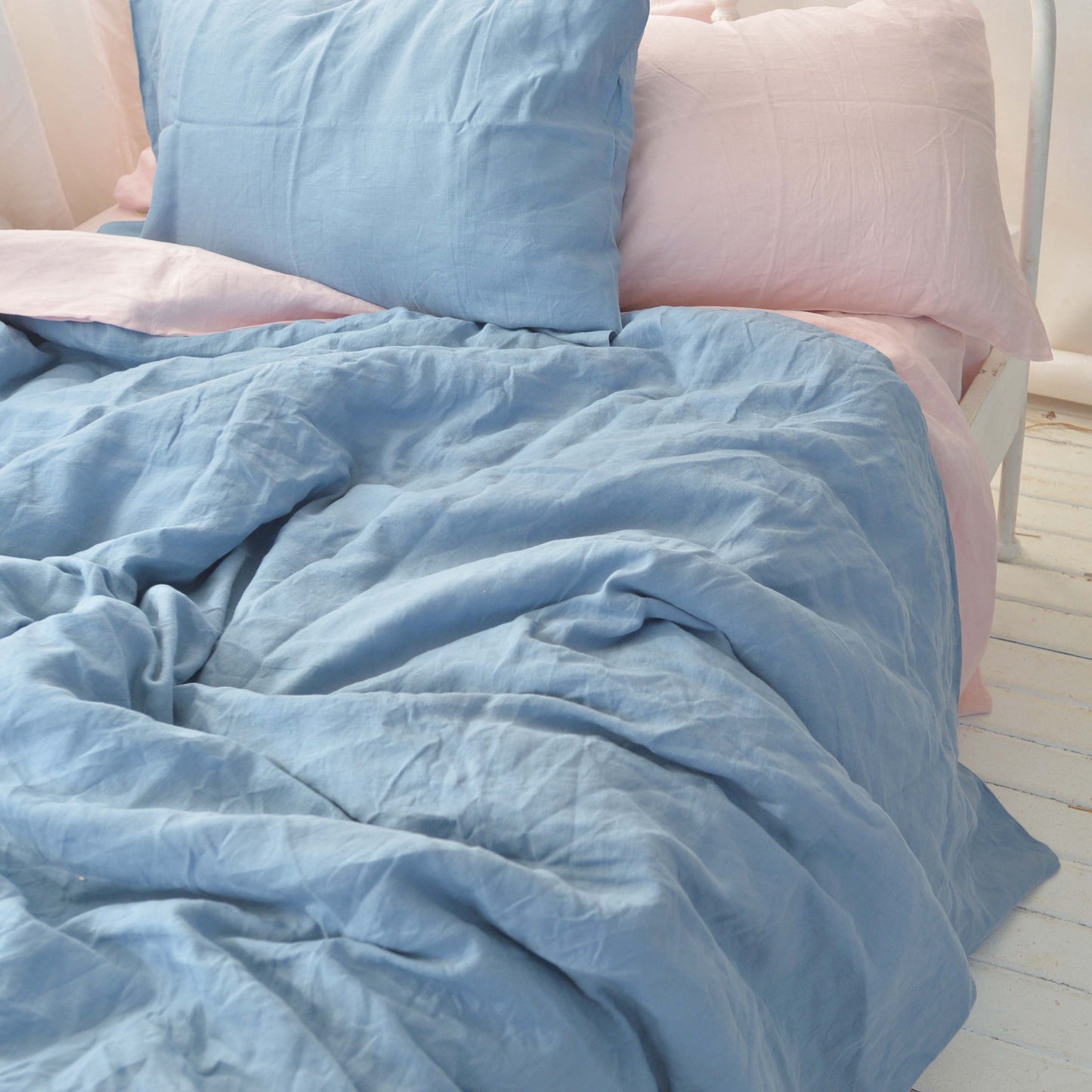 Sky French Linen Bedding Sets (4 pieces) -  Plain Dyeing