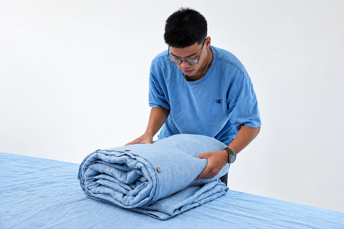 Using a Linen Duvet Cover with Cotton Sheets