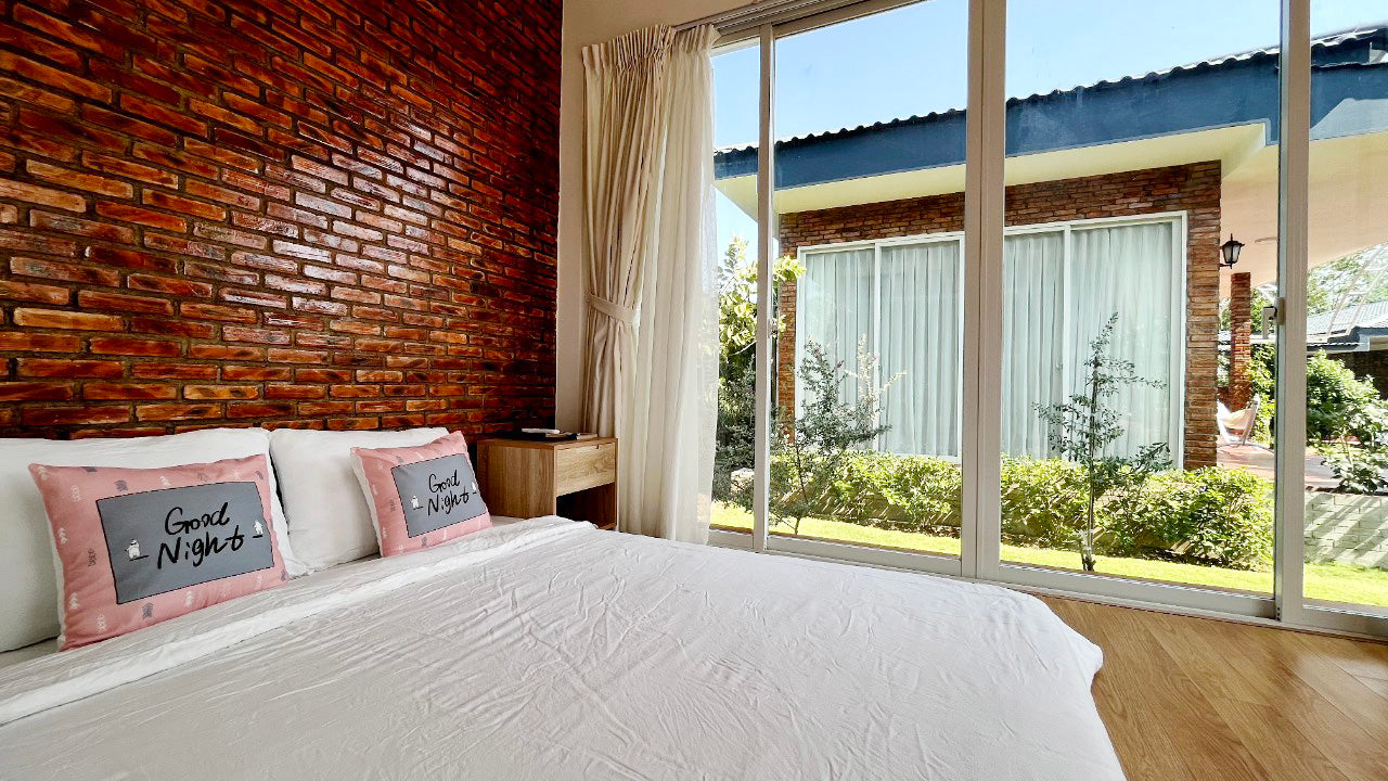 French Linen Feedback 01