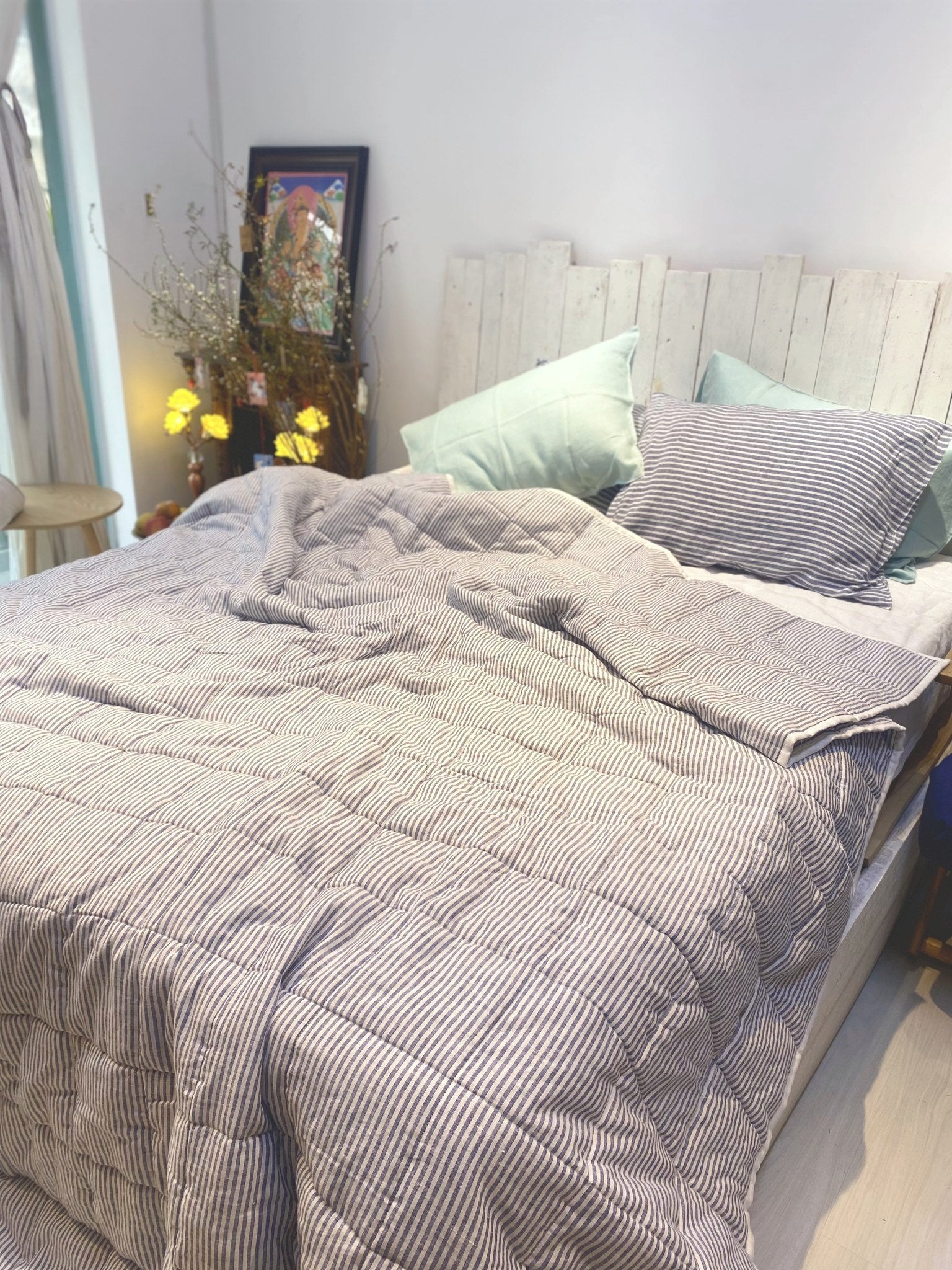 Hand-Quilted French Linen Blanket – Mushroom Taupe