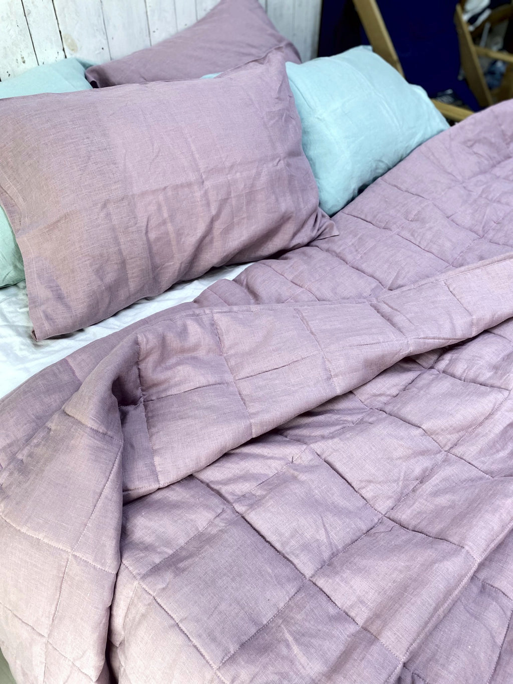 Hand-Quilted French Linen Blanket – Soft Lavender