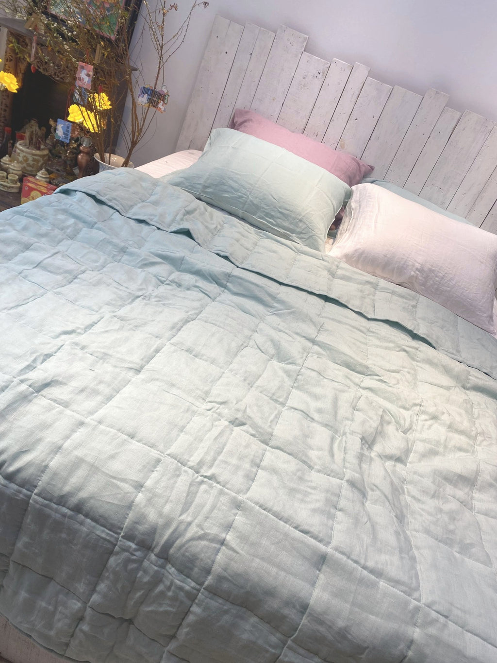 Hand-Quilted French Linen Blanket – Eucalyptus Sage