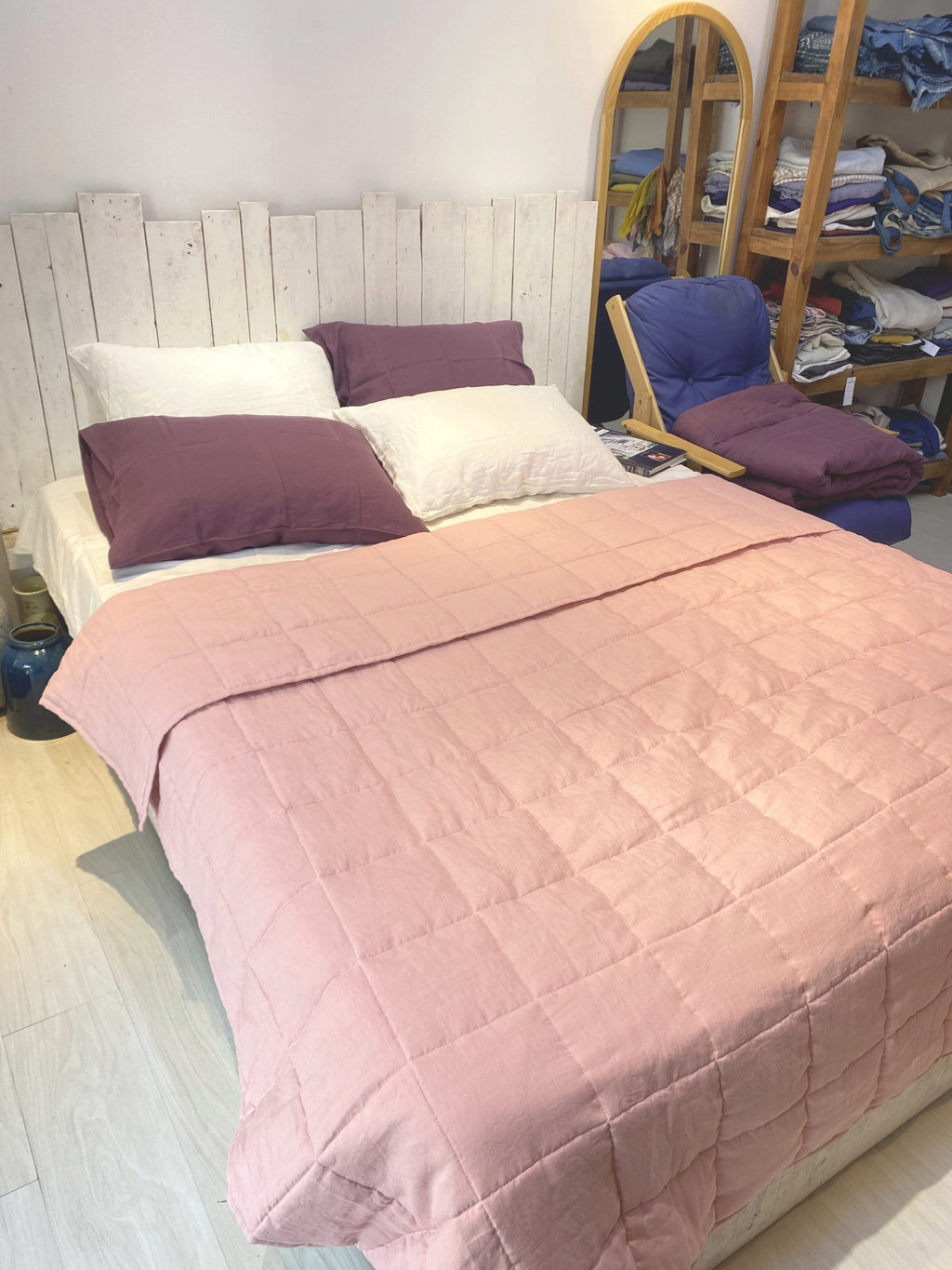 Hand-Quilted French Linen Blanket – Dusty Rose