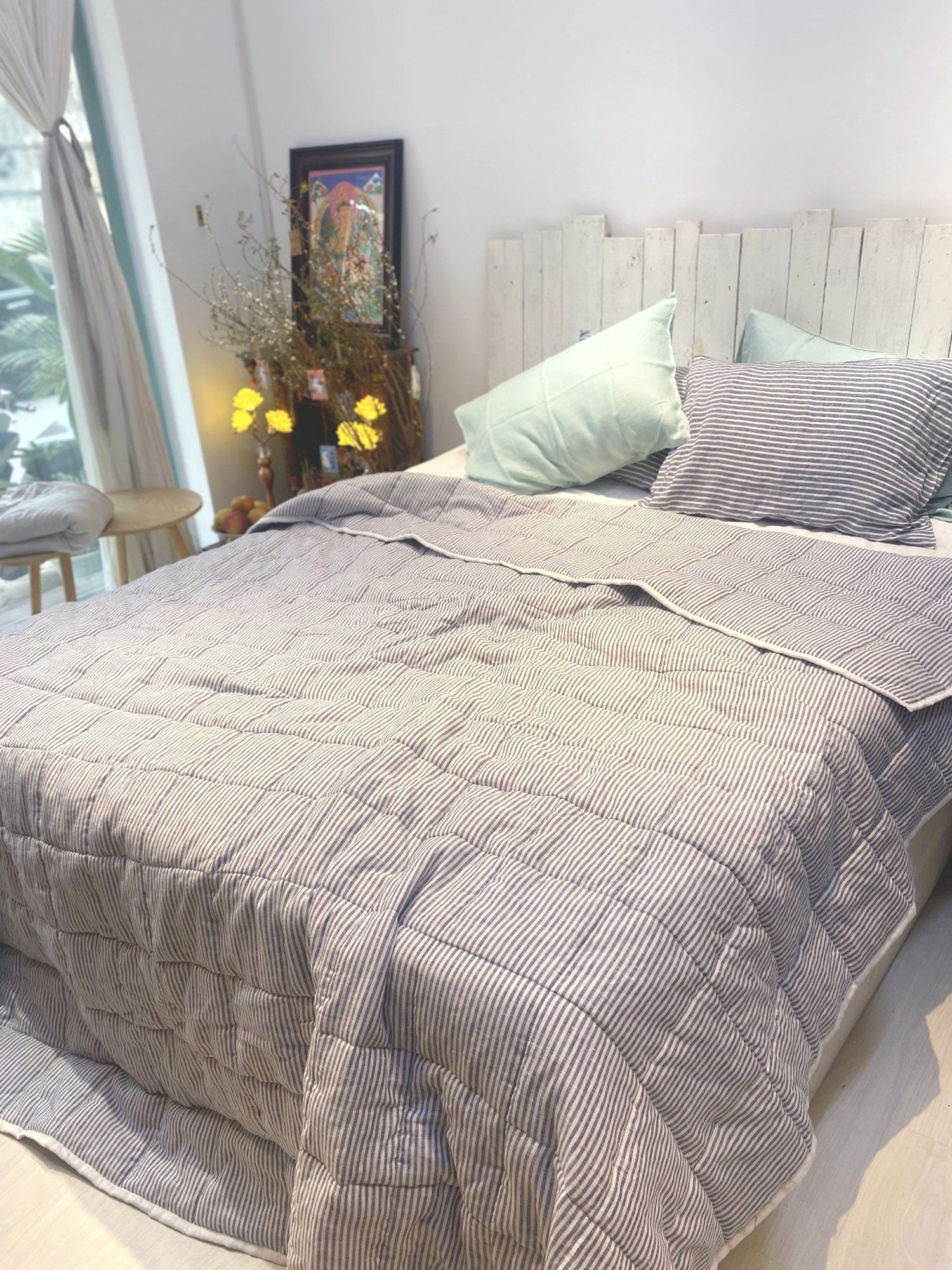 Hand-Quilted French Linen Blanket – Mushroom Taupe