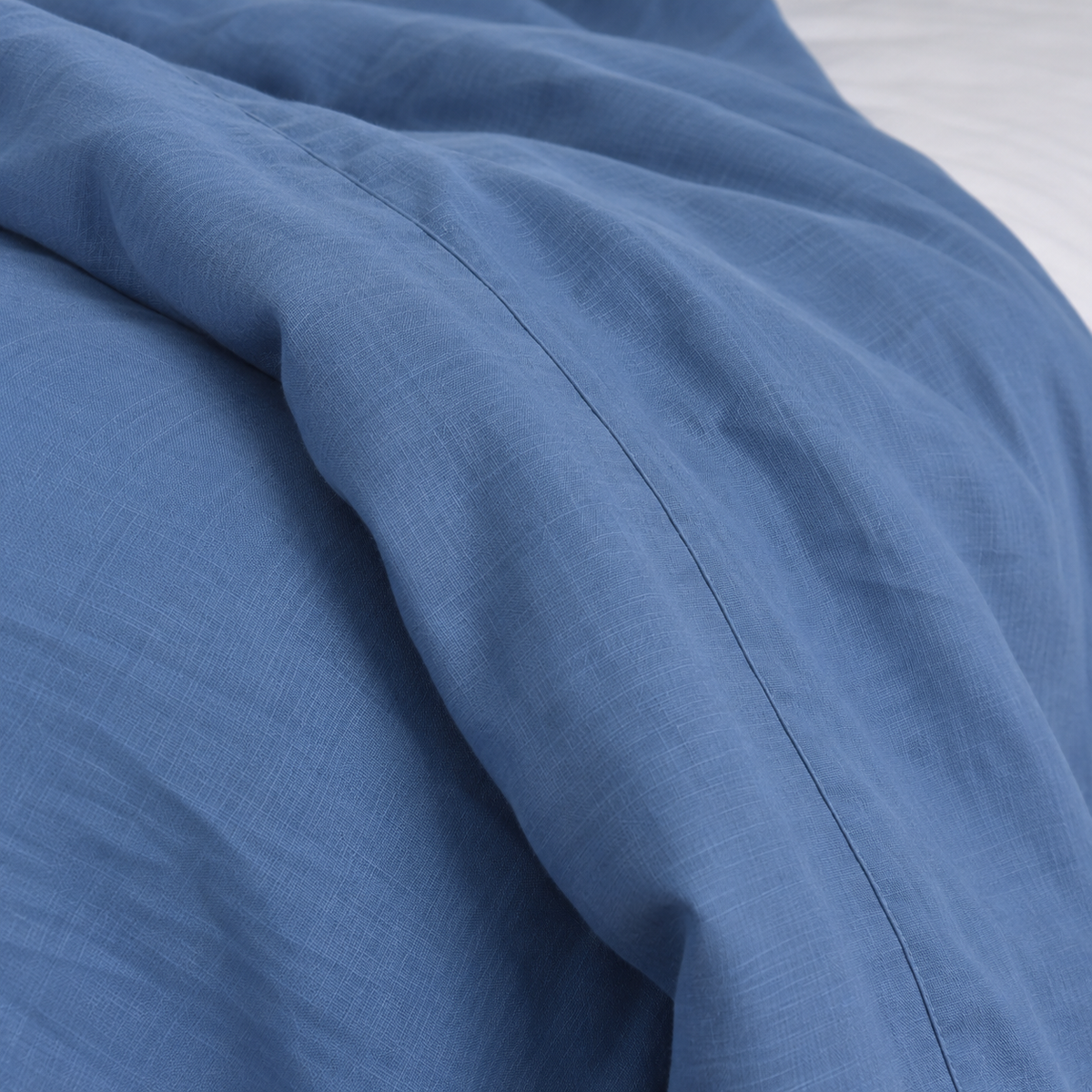 Cerulean Bamboo Linen Duvet Cover Set – 4-Piece | 45% Linen 55% Bamboo Rayon