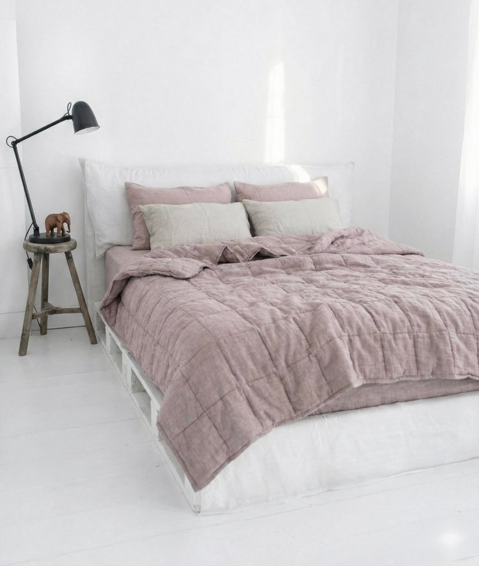 Hand-Quilted French Linen Blanket – Chambray Grey