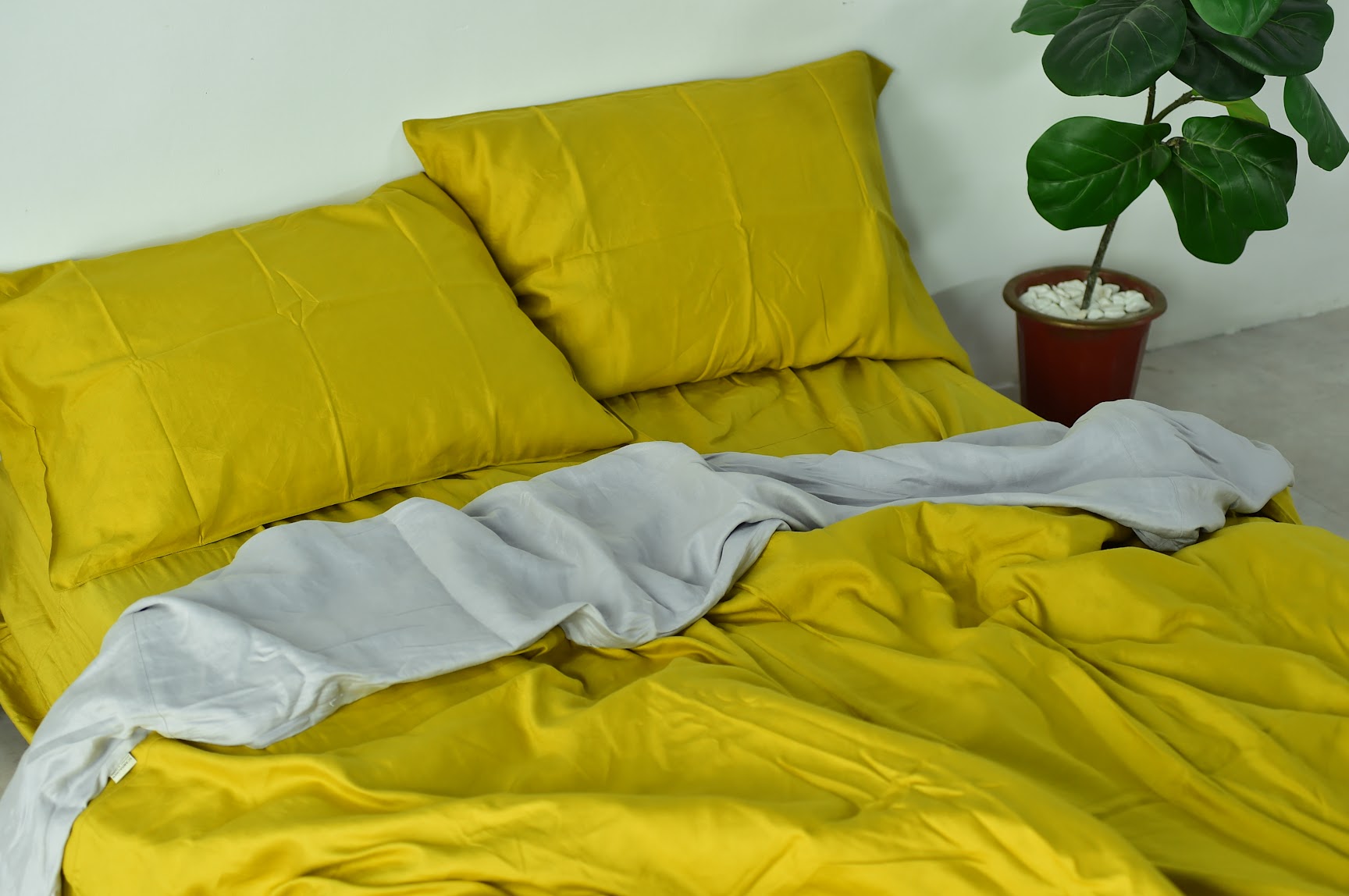Lemon Bamboo Linen Duvet Cover Set – 4-Piece | 45% Linen 55% Bamboo Rayon