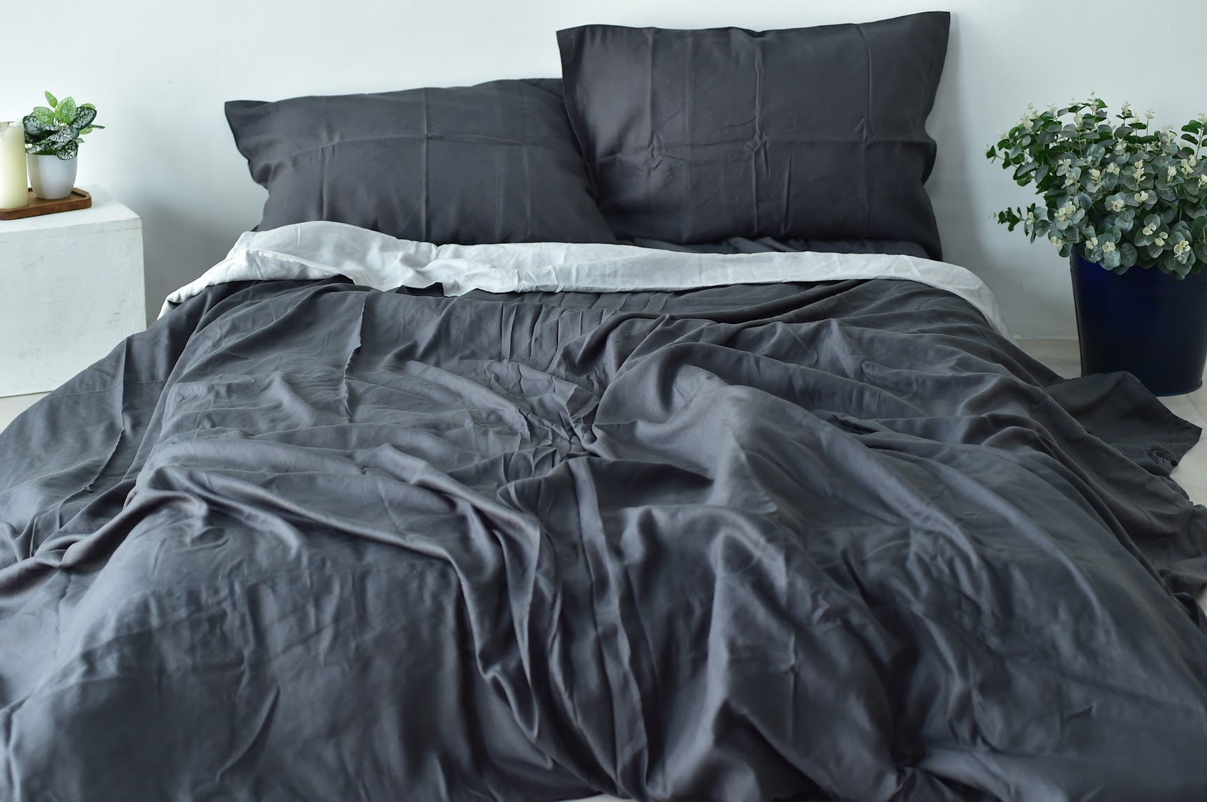 Deep Navy Bamboo Linen Bedding Sets 4 pieces