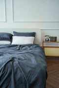 Grey duvet cover, 70% bamboo, 30% linen.