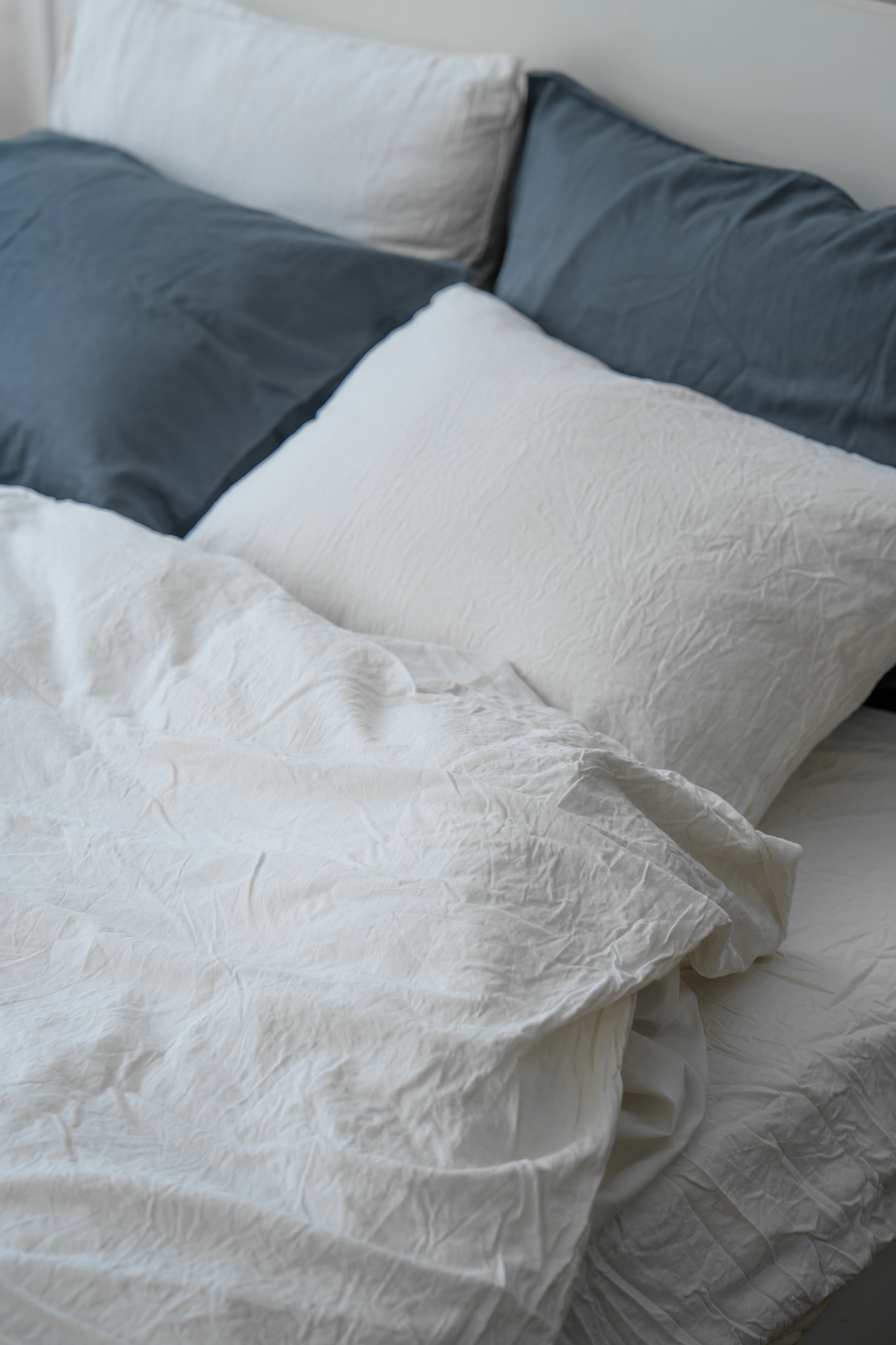 White Bamboo Linen Pillowcase — 70% Bamboo 30% Linen