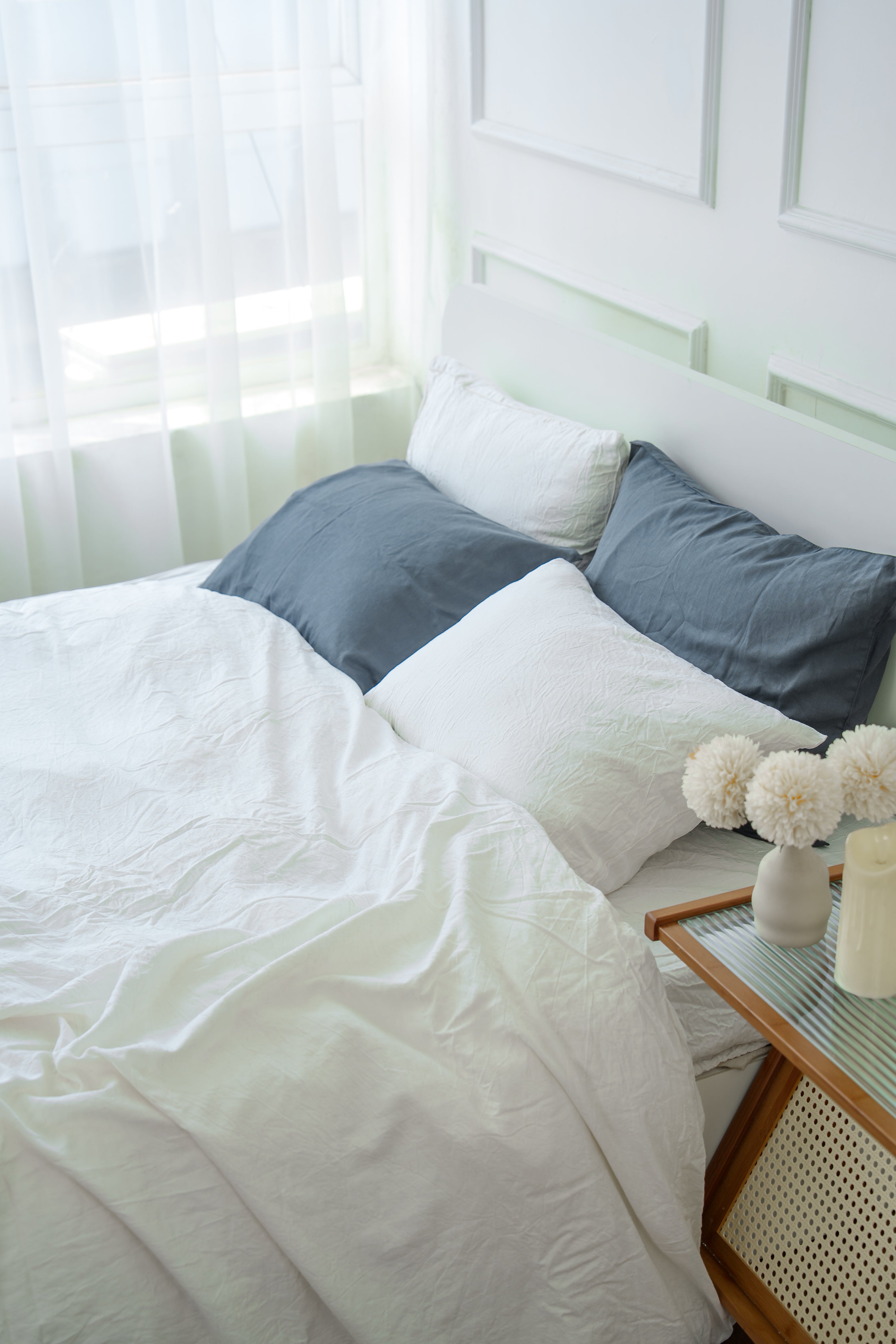 White Bamboo Linen Pillowcase — 70% Bamboo 30% Linen