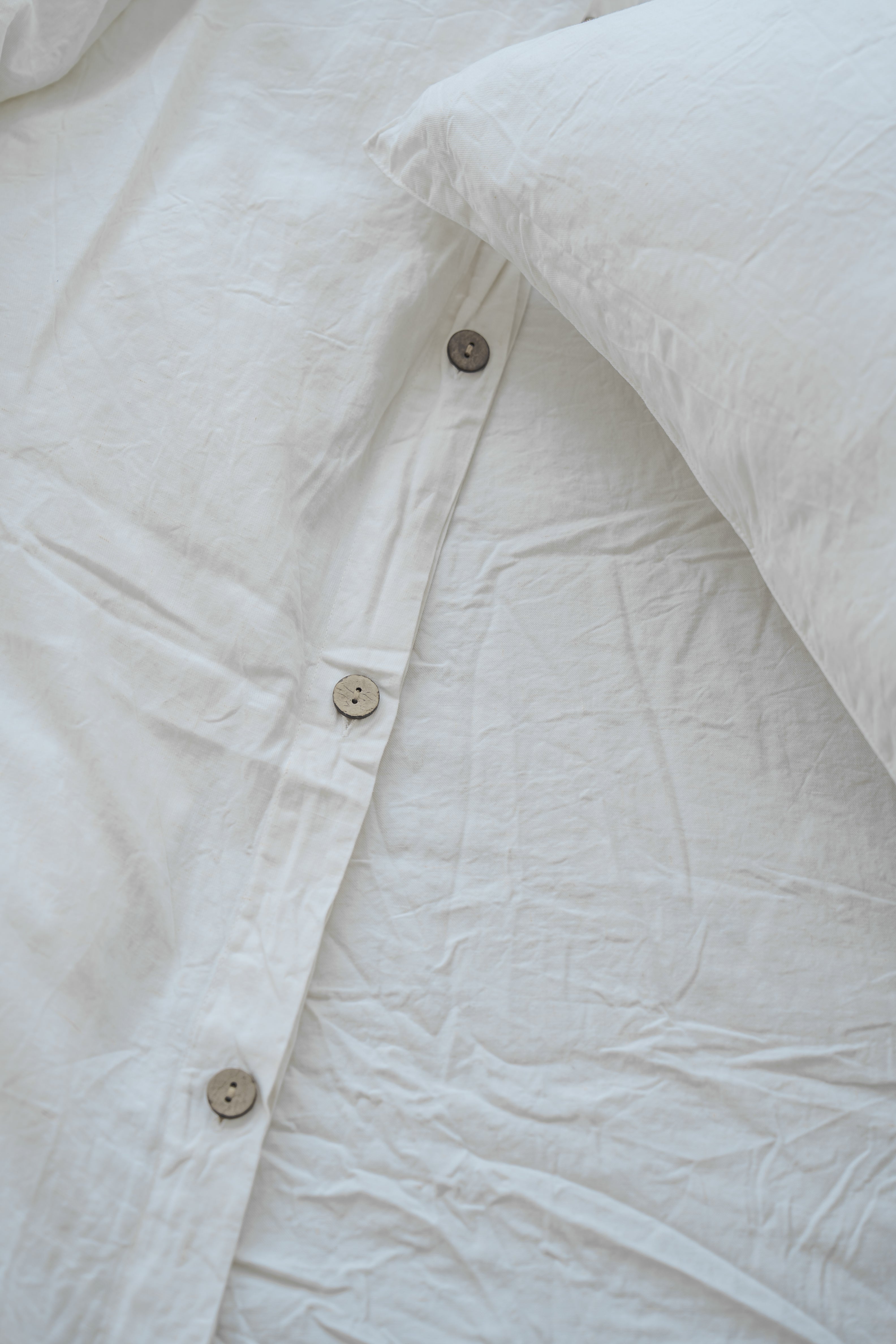 White Bamboo Linen Fitted Sheet — 70% Bamboo 30% Linen