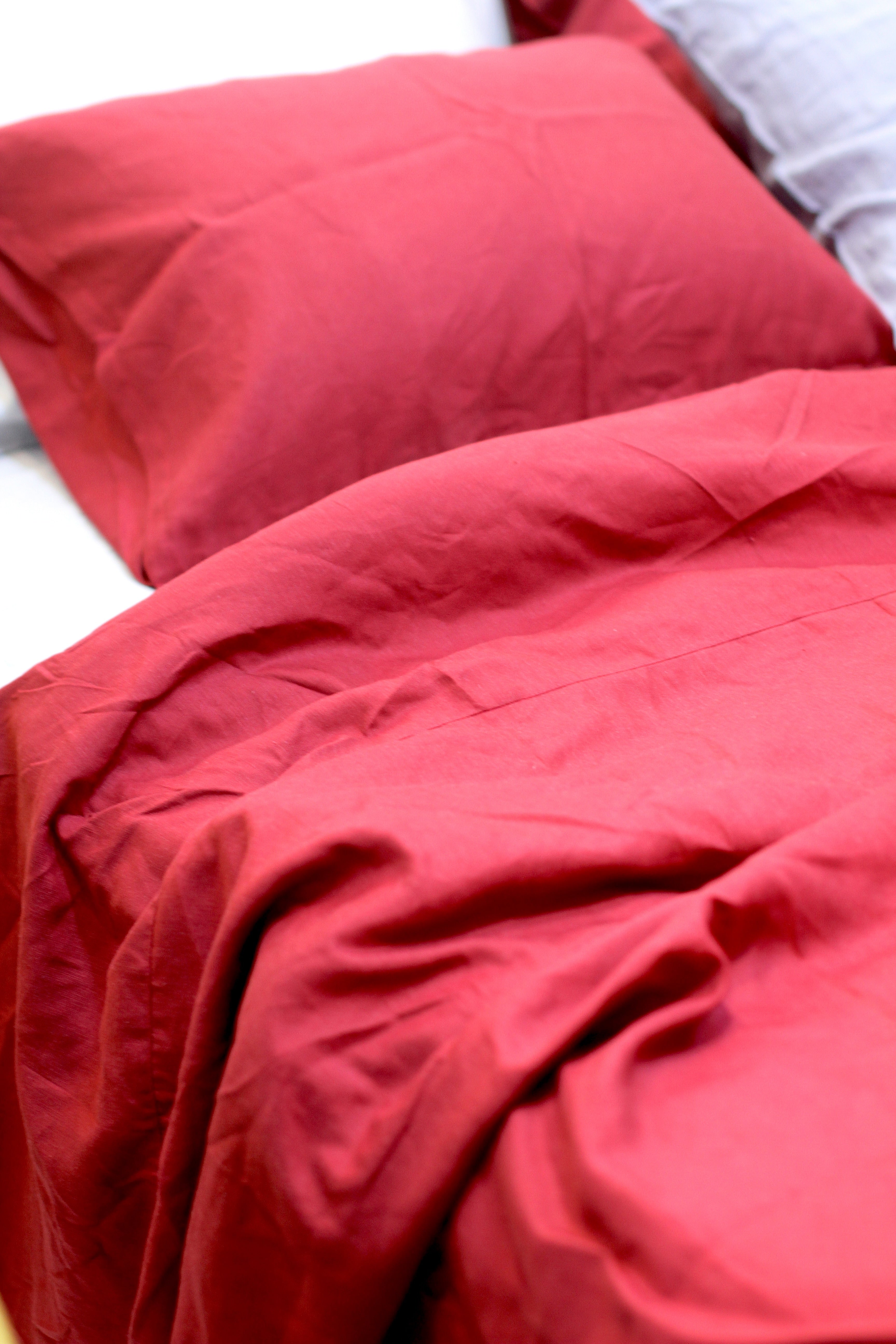 Wine Red Linen Bedding Sets 4 pieces