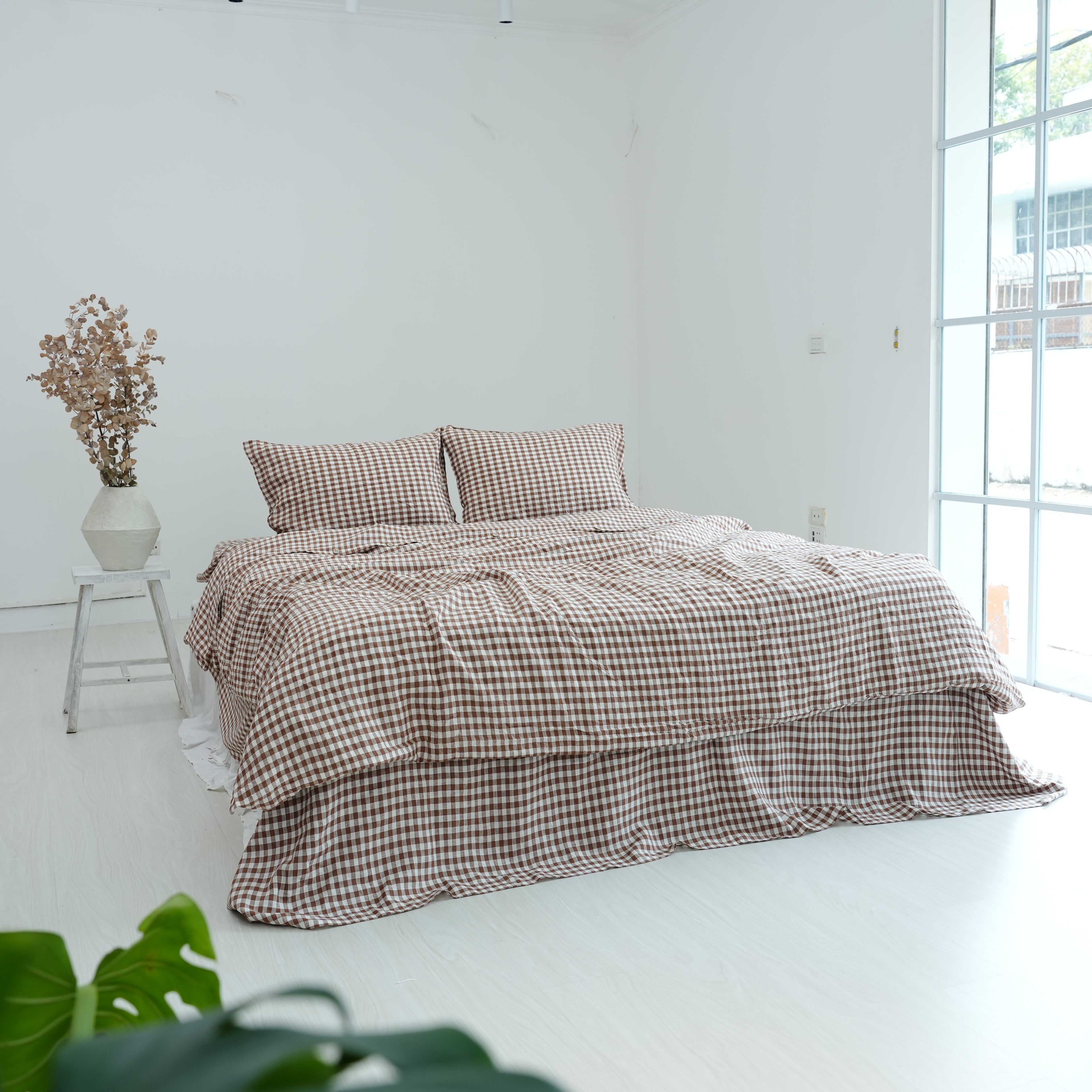 Small Grid Coffee French Linen Pillowcase - Yarn Dyeing 80