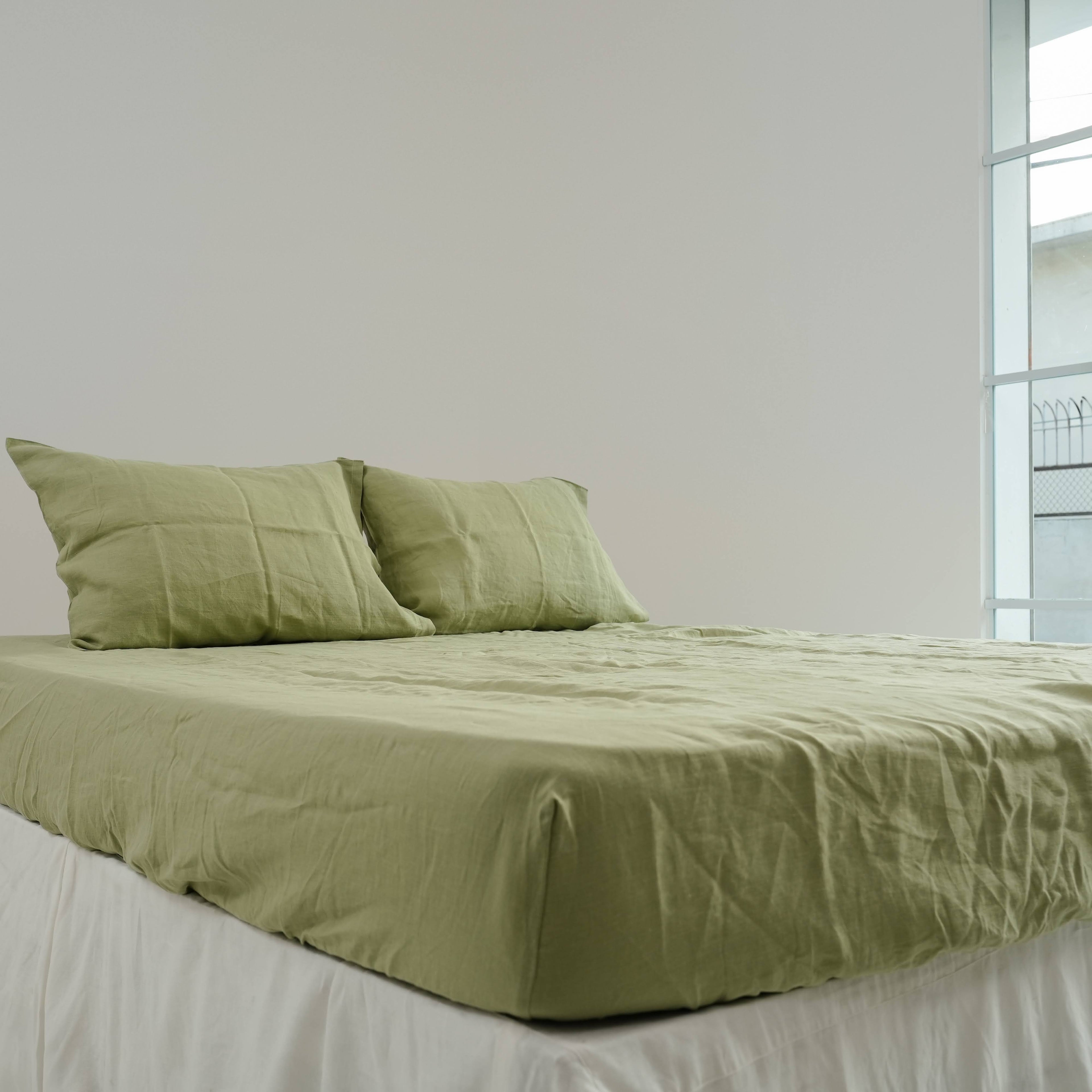 Avocado Green French Linen Duvet Cover Set - Eco-Friendly 4-Piece