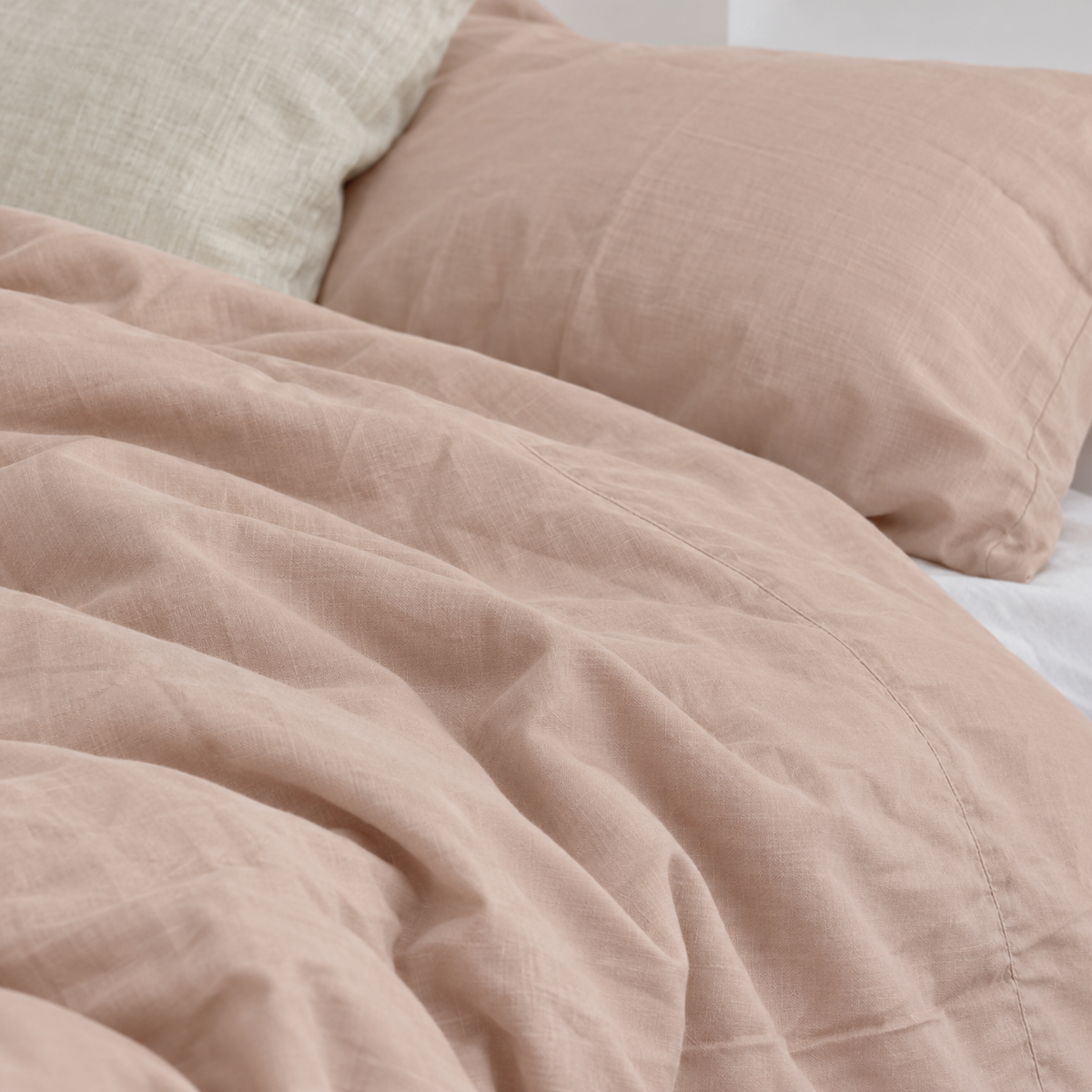 Coral Bamboo Linen Duvet Cover Set – 4-Piece | 45% Linen 55% Bamboo Rayon | 165 GSM