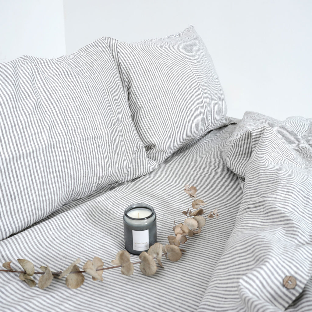 Striped French Linen Fitted Sheet Set - Yarn-Dyed with 2 Pillowcases