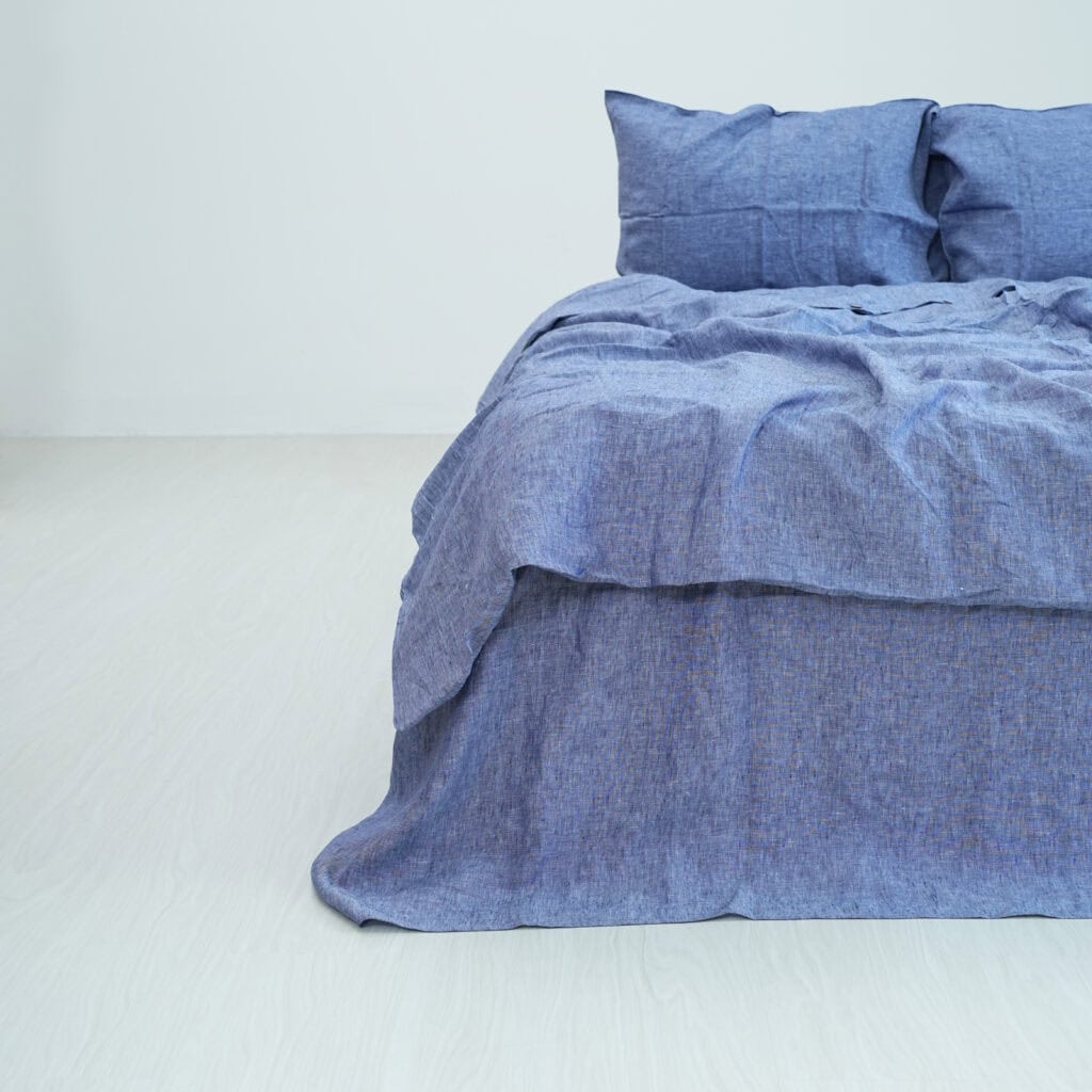 Jean Blue French Linen Fitted Sheet Set - Yarn-Dyed with 2 Pillowcases