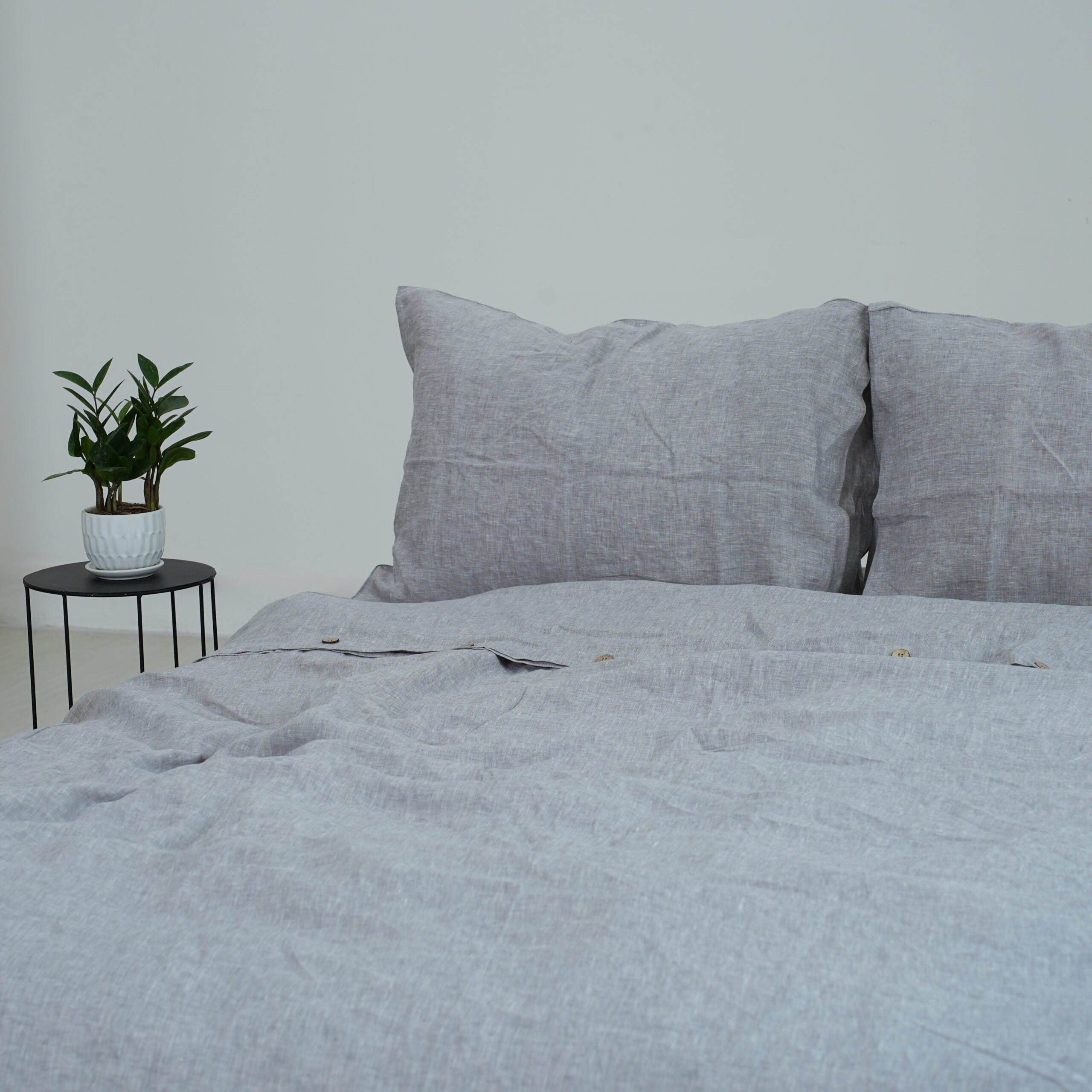 Gray French Linen Fitted Sheet Set - Yarn-Dyed with 2 Pillowcases