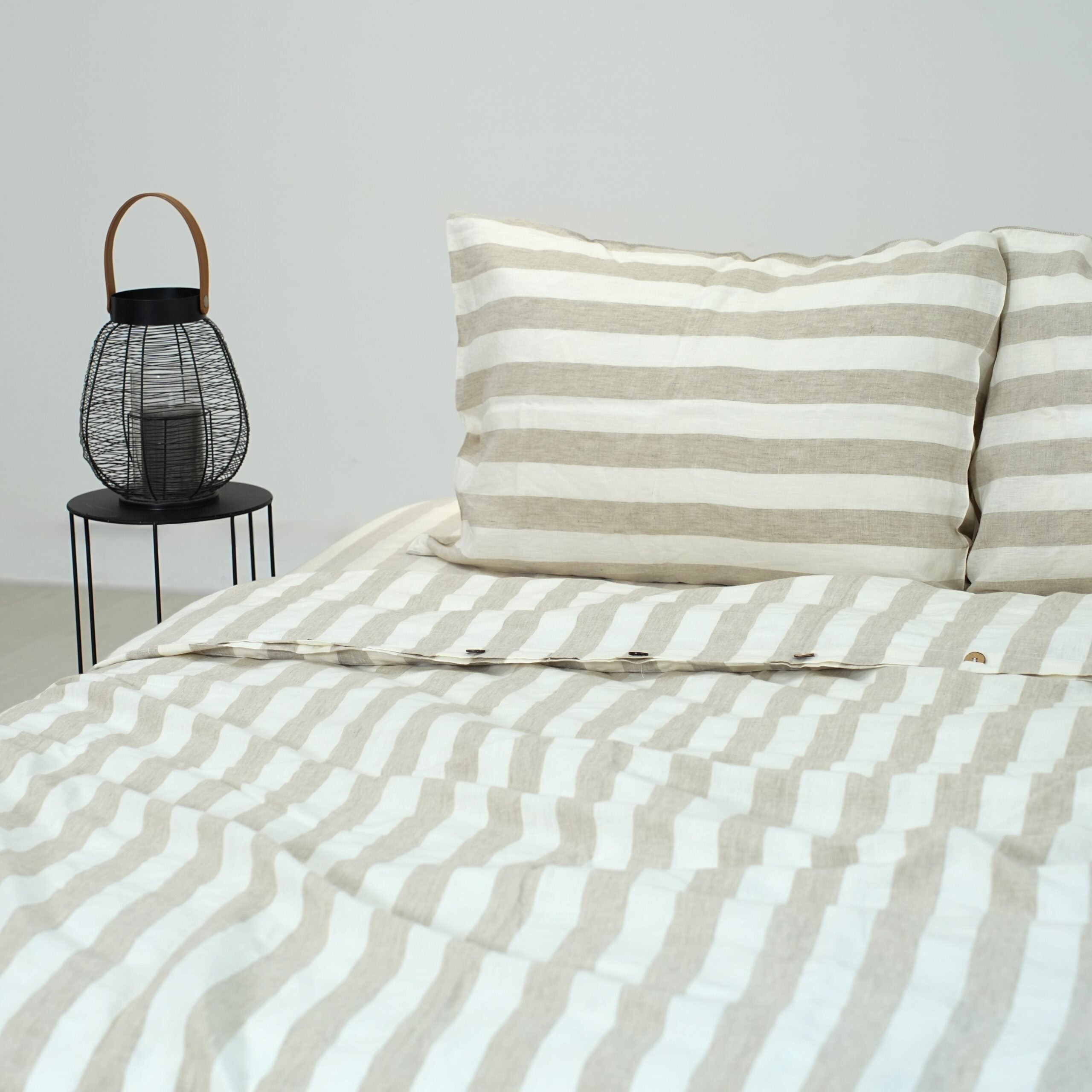 Striped Flax French Linen Fitted Sheet Set - Yarn-Dyed with 2 Pillowcases