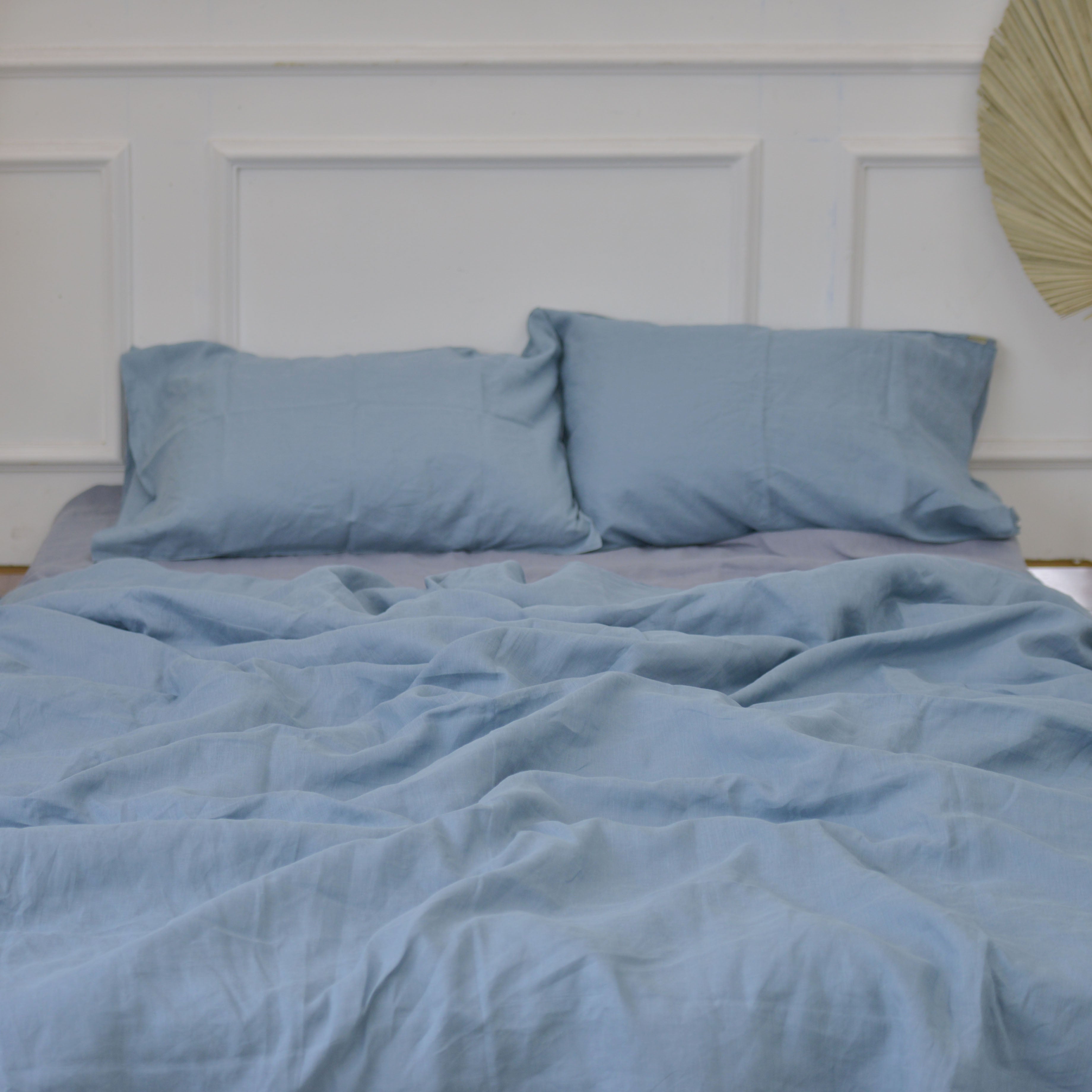 Slate French Linen Bedding Sets (4 pieces) - Plain Dyeing