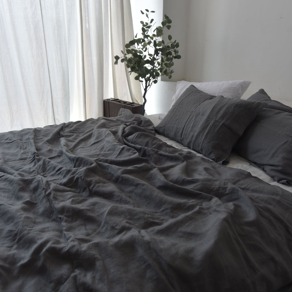 Dull Red Pattern Dark French Linen Pillowcase | Scandalinen – SCANDALINEN