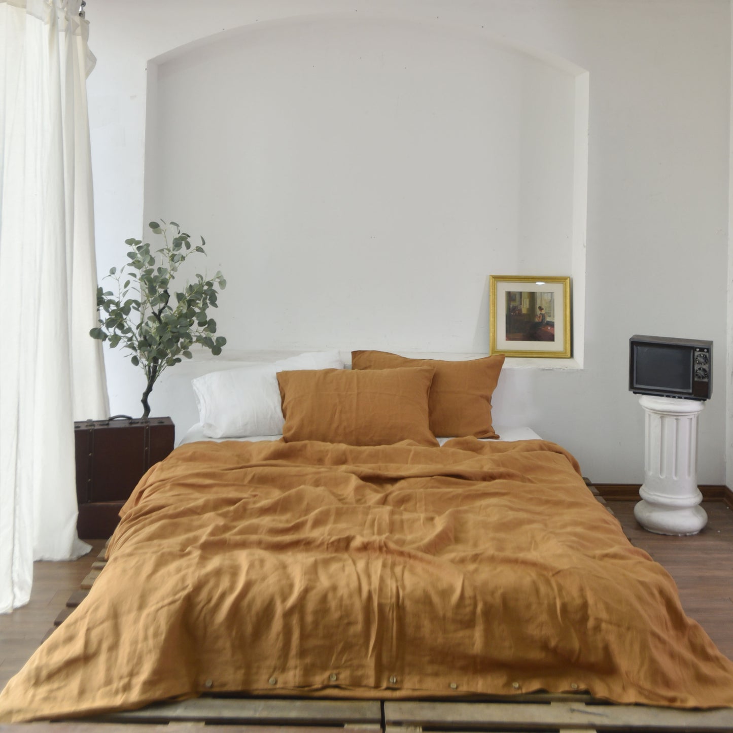 Goldenrod French Linen Bedding Sets (4 pieces) - Plain Dyeing