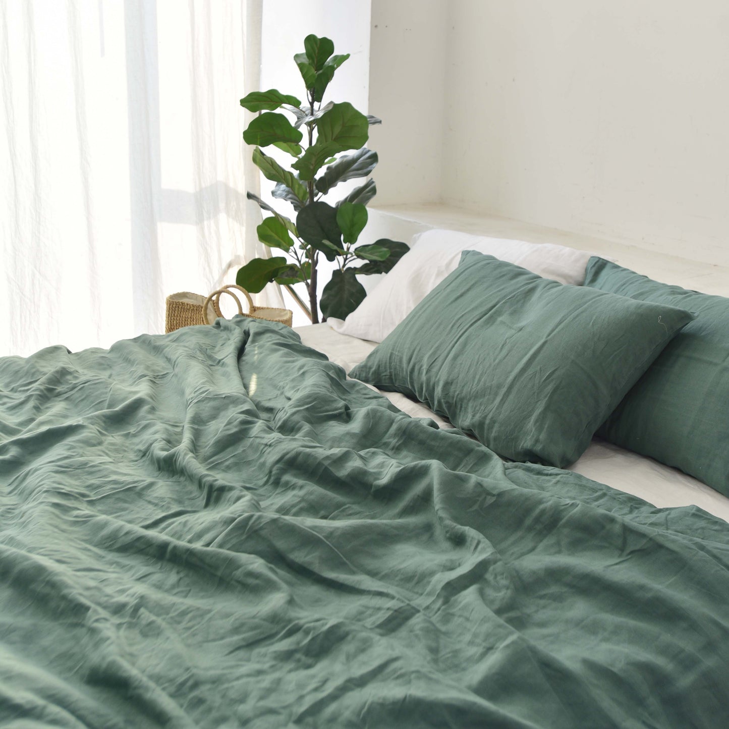Green French Linen Fitted Sheet + 2 Pillowcases Set - Plain Dyeing 25