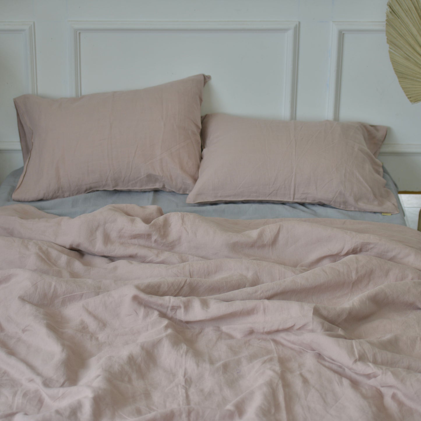 Dusty Pink French Linen Bedding Sets (4 pieces)  - Plain Dyeing