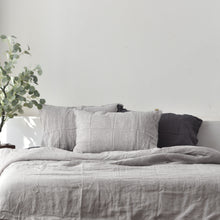 Load image into Gallery viewer, Light Gray French Linen Bedding Sets (4 pieces) - Yarn Dyeing
