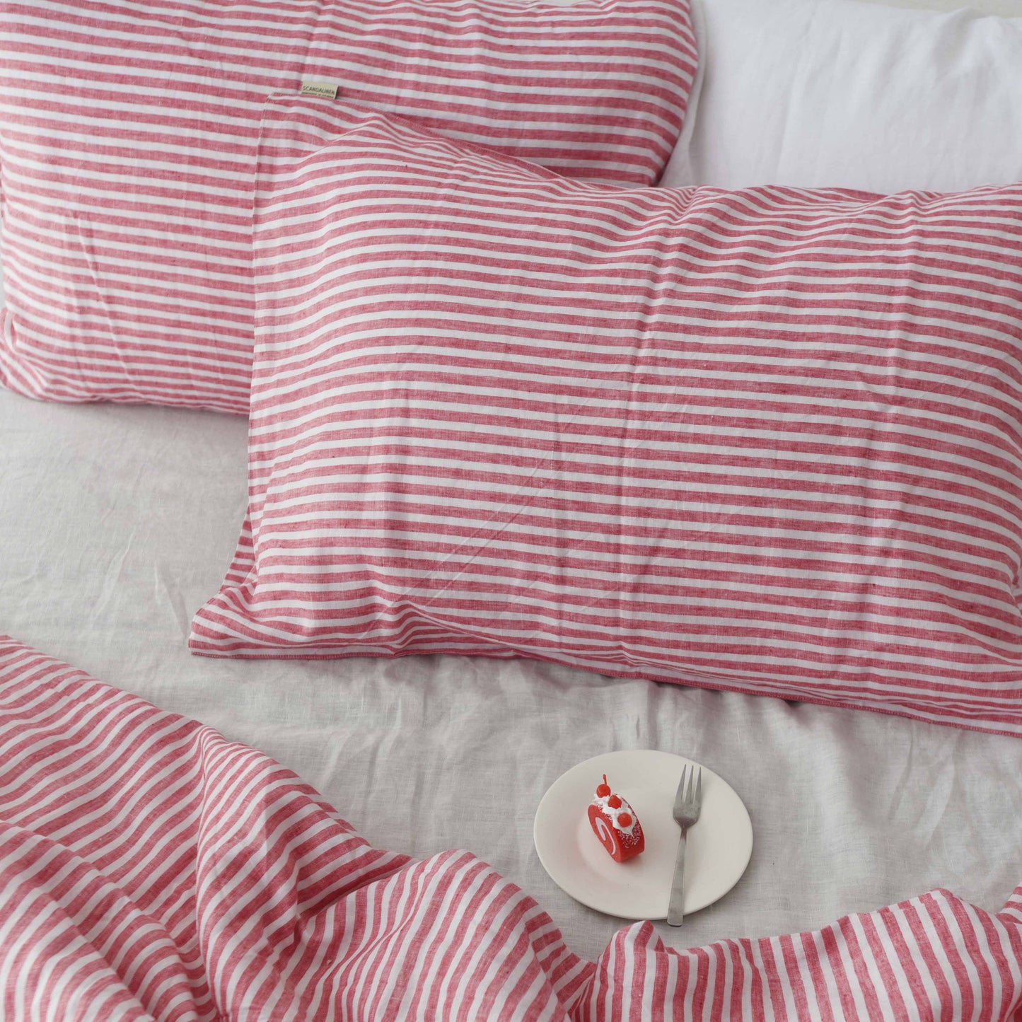 Red Striped French Linen Pillowcase - Yarn Dyeing 52
