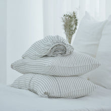 Load image into Gallery viewer, Ivory Striped French Linen Fitted Sheet + 2 Pillowcases Set - Yarn Dyeing 64
