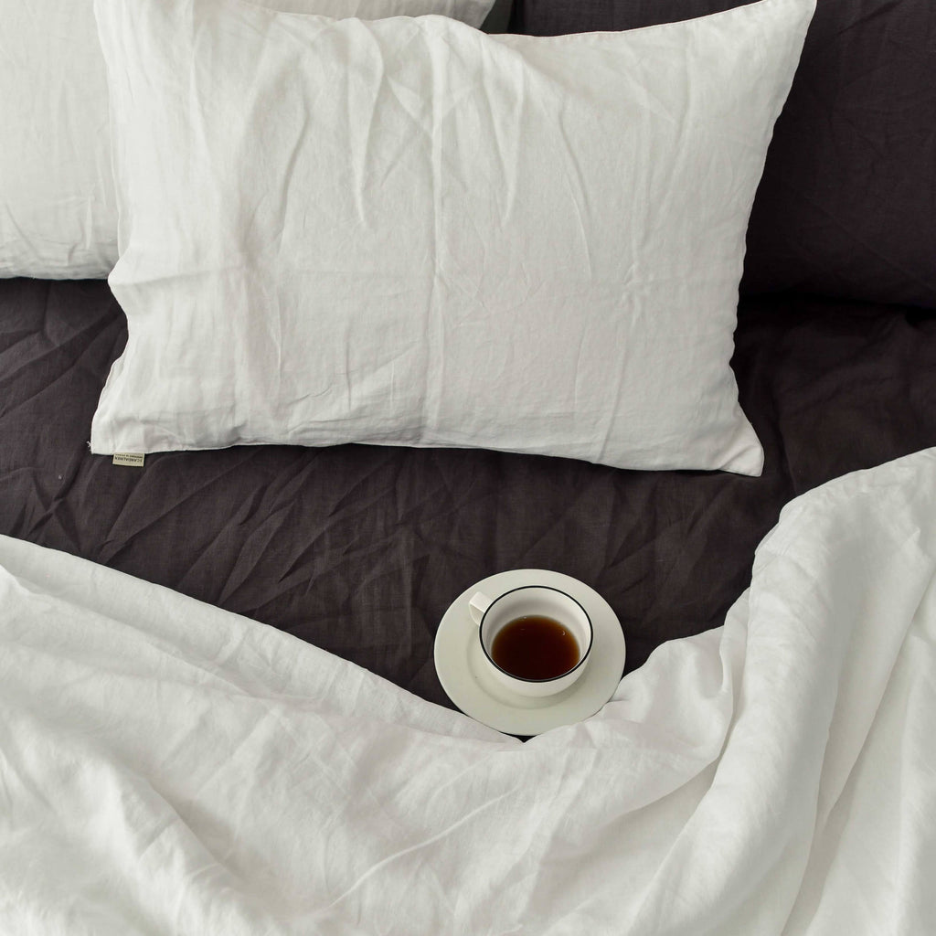 White French Linen Bedding Sets (4 pieces) - Plain Dyeing