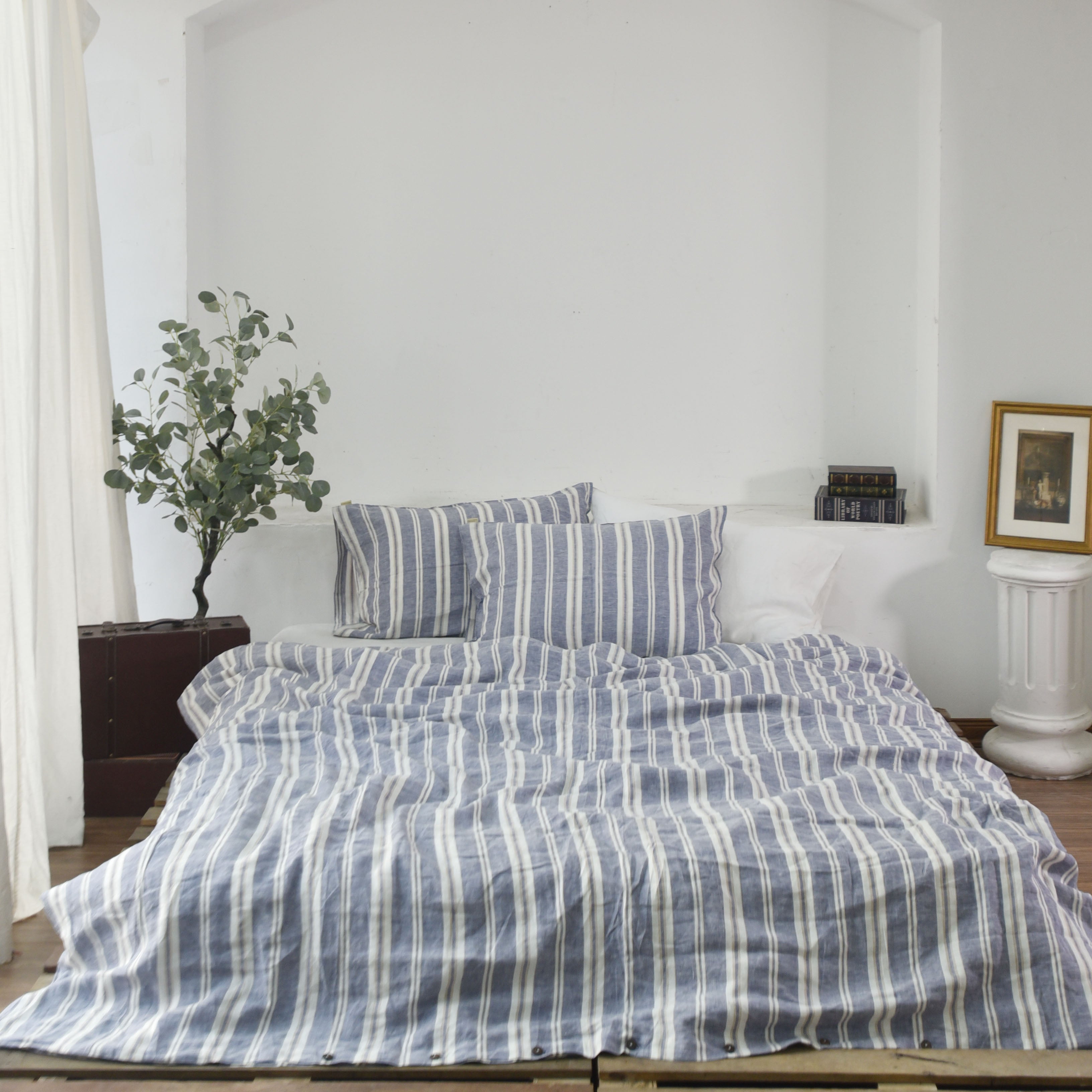 Wide Striped French Linen Bedding Sets (4 pieces) - F55 Yarn Dyeing